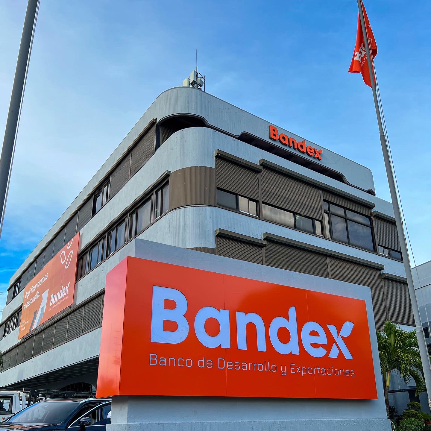 Fachada de BANDEX